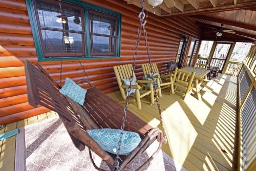 Point of View-Amazing Views-Hot Tub- Pool Table-Wifi-Firepit-Gas Fireplace - image 2