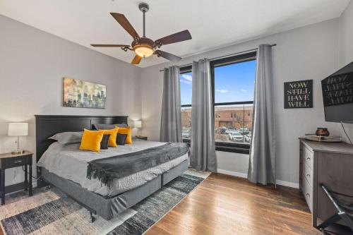 Modern Condo Inside The Historic St Regis in Grand Junction