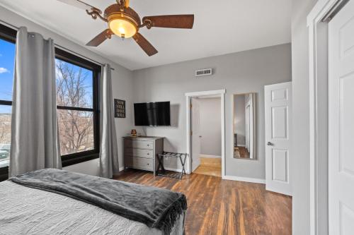 Modern Condo Inside The Historic St Regis