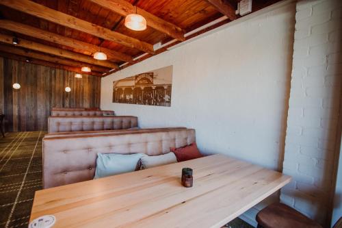 Restoran, Wallaby Hotel in Springbrook