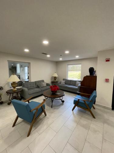 設施, Clarion Pointe-Dillard near Blue Ridge Mountains in 迪拉德