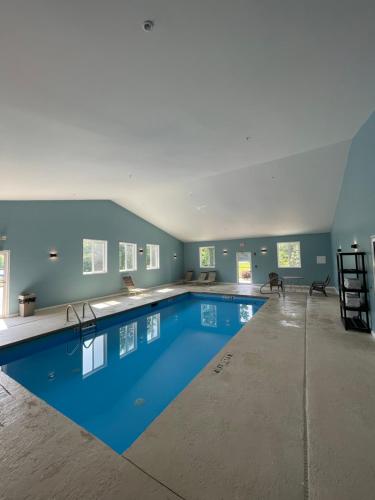 泳池, Clarion Pointe-Dillard near Blue Ridge Mountains in 迪拉德