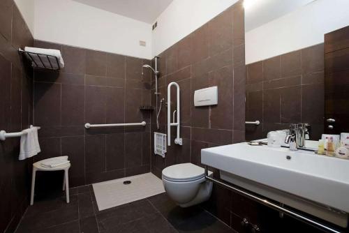 Hotel City Parma - image 9