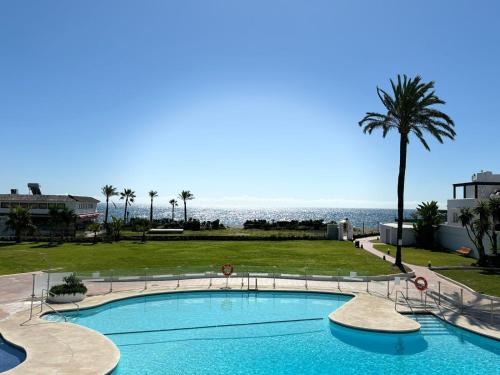 مسبح, Villacana Community Family Beach Resort in Playa del Sol Villacana