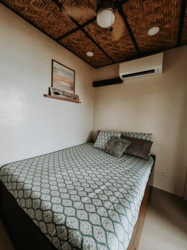 Gloria's Beach House Gloria's Beach House