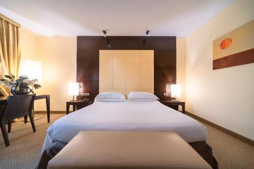 Hotel Airone - image 12