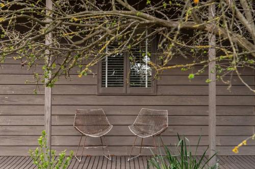 Linleigh Farmhouse With Mountain Views