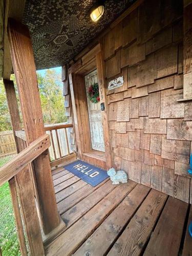 The Cedar House - Huntsville Cultural District in Huntsville, USA