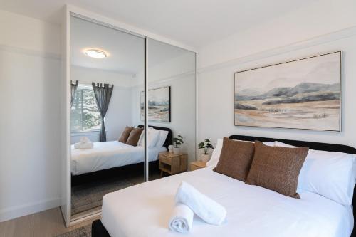 Bondi Beachfront Bliss - image 8