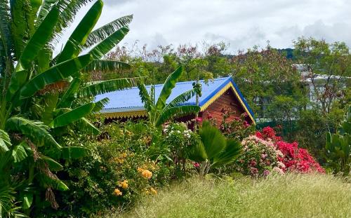 Garden, Bungalows Mathilde-non fumeur in Bouillante