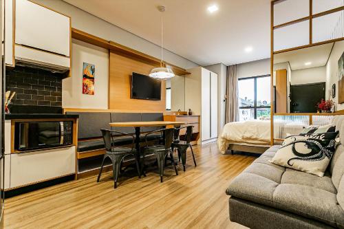 廚房, Studio cond. com piscina 700m da praia STI108 in 英格勒瑟斯