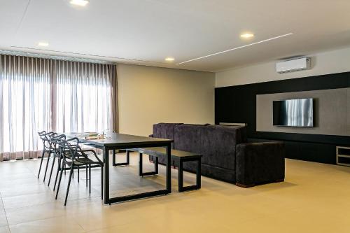 會議室/宴會廳, Studio cond. com piscina 700m da praia STI108 in 英格勒瑟斯