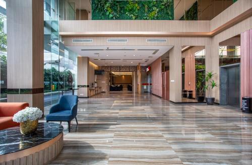 Lobby, HARRIS Hotel & Conventions Gubeng in Surabaya