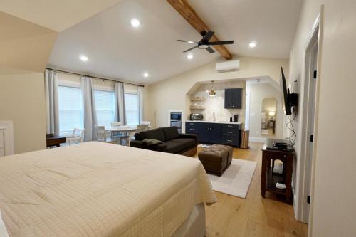 The Cottage at GSP in Greer, USA