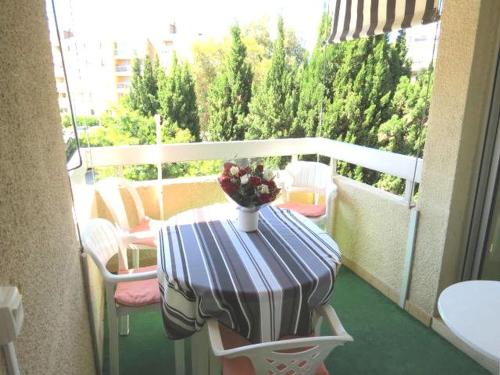 Appartement Sainte-Maxime, 3 pièces, 4 personnes - FR-1-780-73