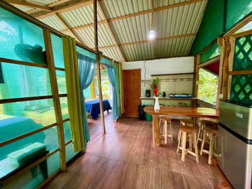 ห้องครัว, Alouatta Lodge and Canopy in กาอุยตา