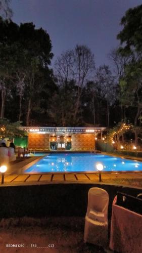 Zwembad, Treehouse Wayanad in Cheeral