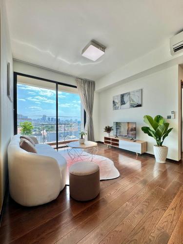 Homie's Dedge Thao Dien Luxury Apartment - 공용 라운지/TV 시청 구역