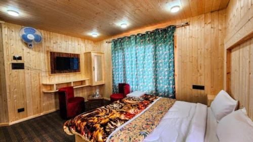 Nigeen Residency Resort , Srinagar