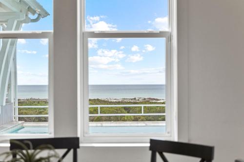 Beach Gulf Views with a 3rd Floor Pool - Mala House - Inlet Beach, FL home in Inlet Beach, USA