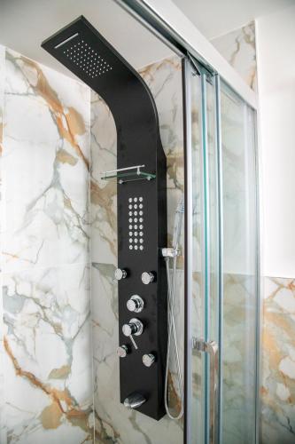 Celia Residence - image 13