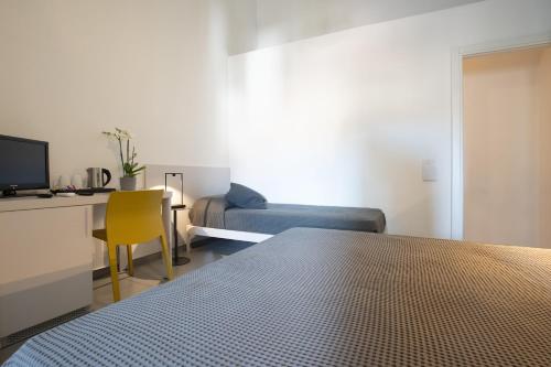 Triple Room image 6