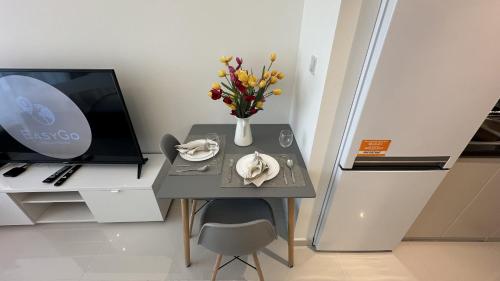 EasyGo - Carson Tower C Damac Hills Studio - image 5