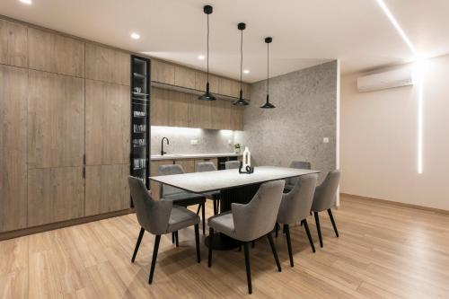 Deluxe & Upscale Apartment in Athens, Athènes (photo 2)