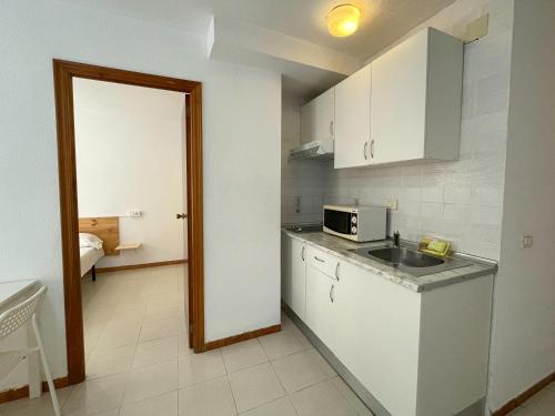 Apartamentos Bernat 3000 - image 6