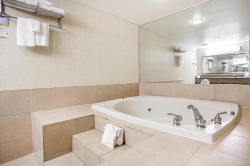 Quality Inn & Suites in Westampton Township, USA