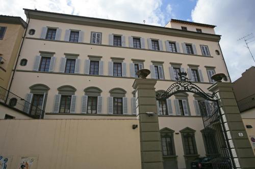 Palazzo dei Ciompi Suites - image 7