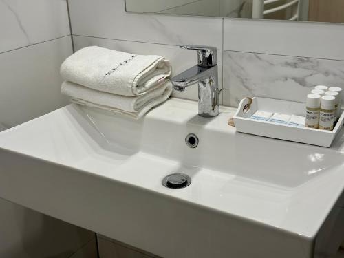 536451109 Hotel Villa MiraMar