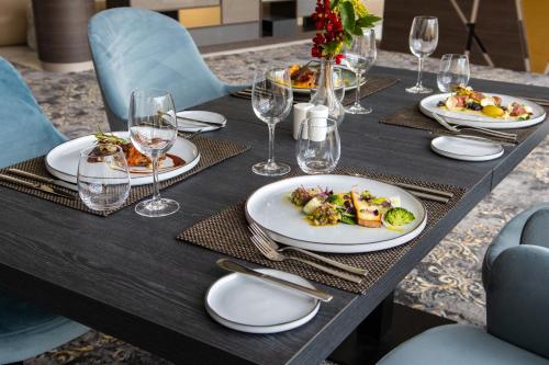 Hotel Azur Premium - image 6