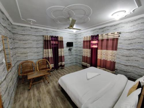 Sheesha Residency , Srinagar