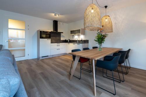 Kitchen, Luxe harbour loft voor 4 personen aan de haven van Kamperland in Kamperland