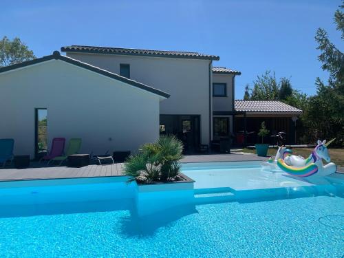 Grande villa avec piscine et spa - Location, gîte - Longages
