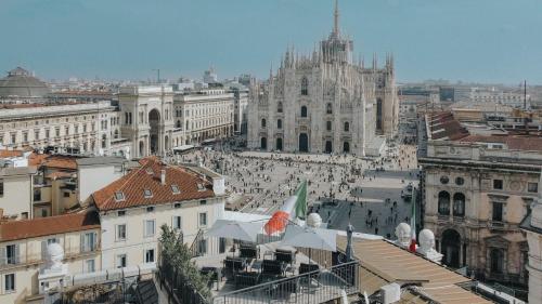 PRESTIGE BOUTIQUE APARTHOTEL - Piazza Duomo View, Mediolan