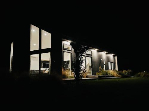 Stunning, Alpine House in Kingston