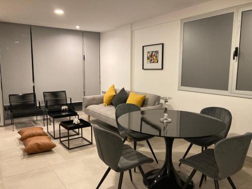 La pedrera Departamentos de lujo en la ciudad Cultural in Barrio Alto Padilla