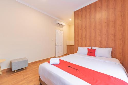 RedDoorz Plus @ Bagusrangin Street 2, Bandung