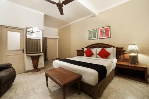 Super Townhouse 1267 Dayal Lodge - A Boutique Hotel