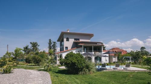 Electra BeachFront Suites, Nea Irakleia 5