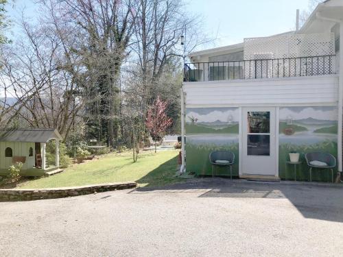 Hummingbird Suite at Lake J - Apartment - Lake Junaluska