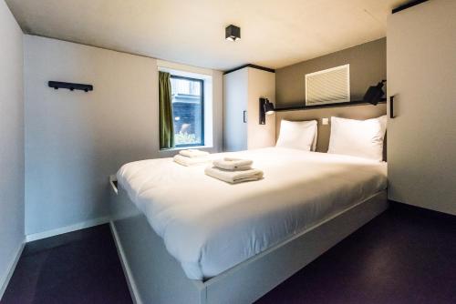 Short Stay Group Eastern Docklands Apartments - image 3