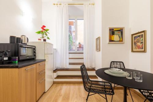 Barberini Cozy Apartment by Romeloft - image 2