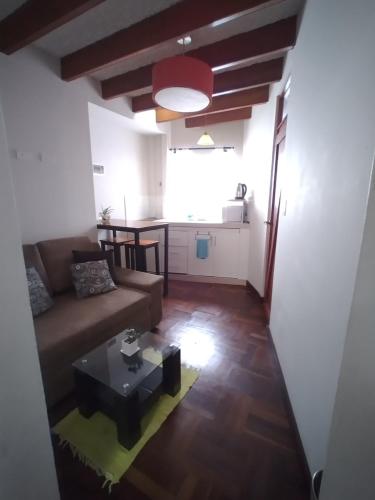 One-Bedroom Apartment image 10