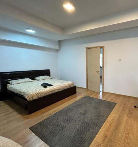 Deluxe City Center Apartment