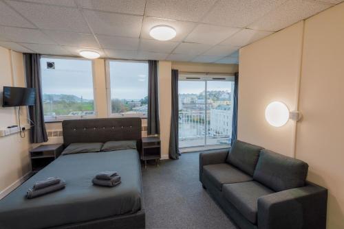 Superior Sea View Apartment 8 in Plymouth Városközpont