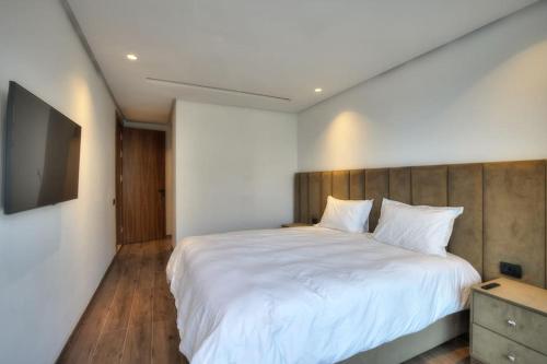 Appart en face de la tour CFC in 엘 울파