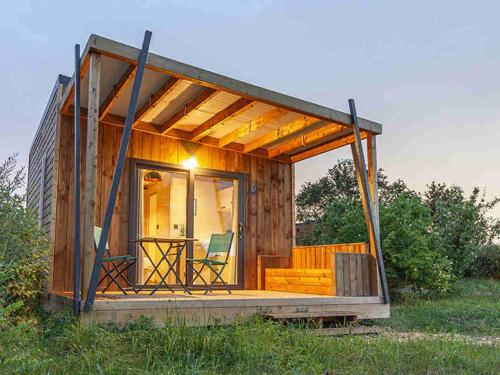 Camping Les Perouses in Saint-Clement-des-Baleines
